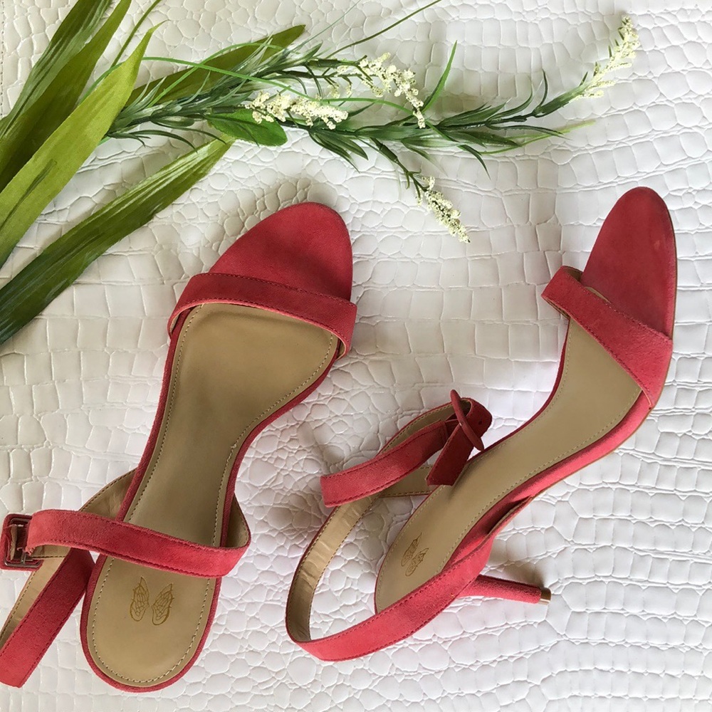 💗NEW💗Pink/Coral Genuine Suede Ankle Wrap Sandals by Victoria’s Secret - Picture 2 of 11